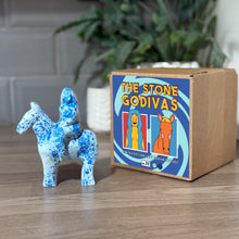 Load image into Gallery viewer, Sky Blue/Blue Speckle Stone Godiva statue (No.77)