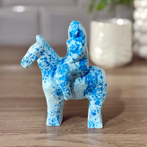 Sky Blue/Blue Speckle Stone Godiva statue (No.77)