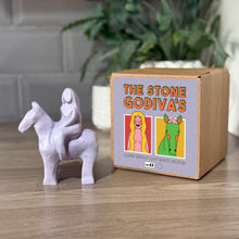 Load image into Gallery viewer, Lilac Mica Stone Godiva statue (No.63)