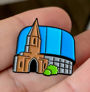 Christchurch Spire/Wave pin badge